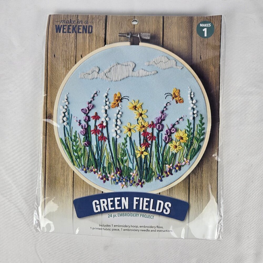 Leisure Arts "Green Fields" 24 Piece Embroidery Project with Hoop NWT